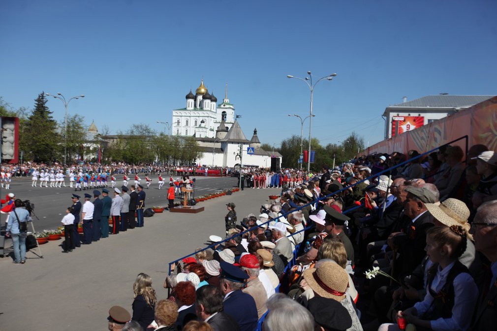 Празднование 9 мая в Пскове